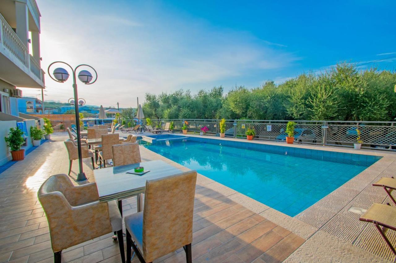 Hotel Emilia Закинтос Экстерьер фото