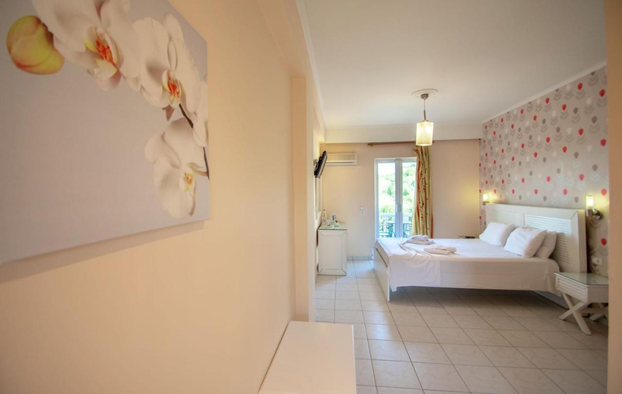 Hotel Emilia Закинтос Экстерьер фото